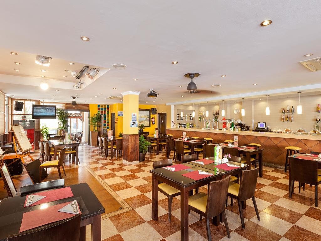 Crown Resorts Club Marbella La Cala De Mijas Exterior photo